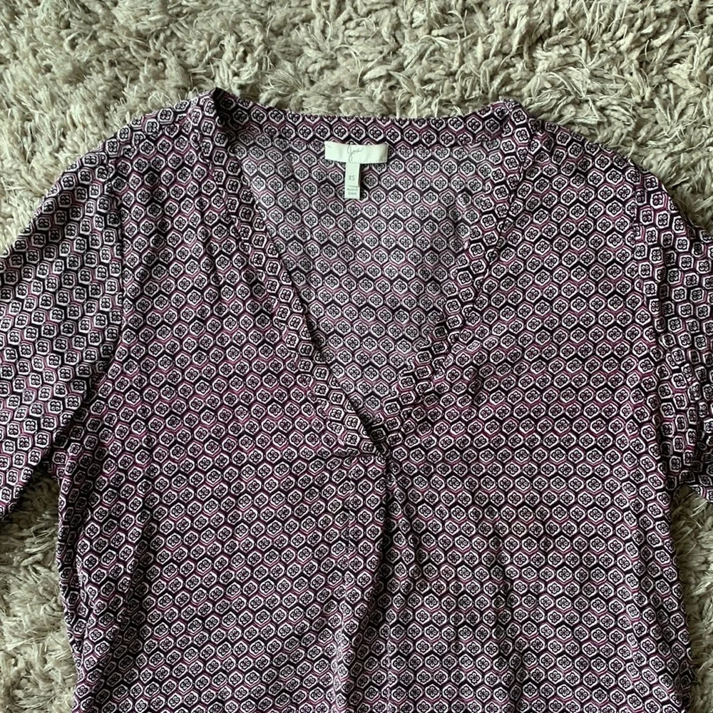 JOIE 100% Silk Blouse - Picture 4 of 12